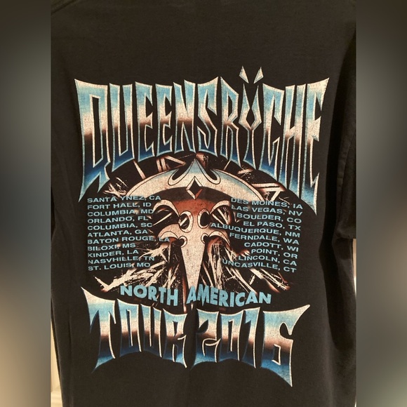 Queensryche World Tour 2016 Graphic Concert Tee Shirt Faded Black Men’s Sz Large - Picture 3 of 7